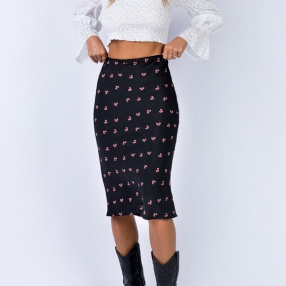 Black midi skirt - Picture 4 of 4